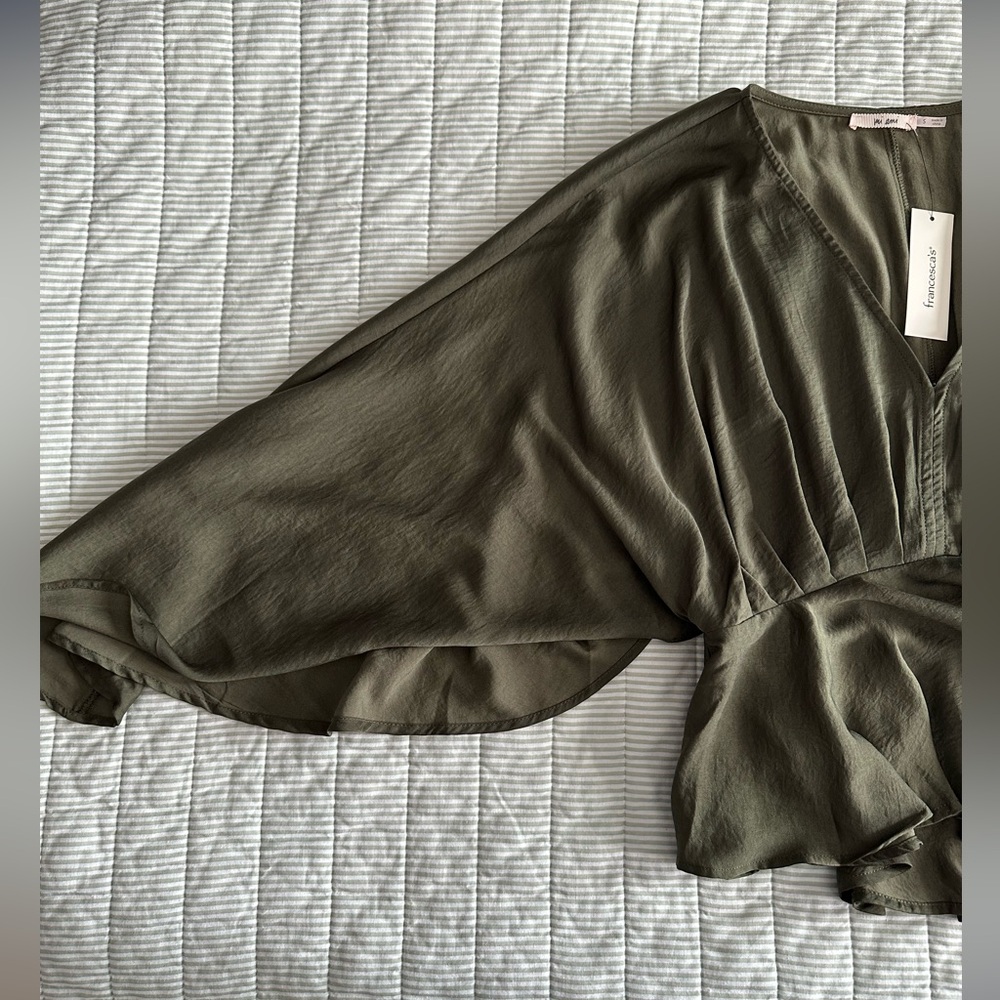 Mi Ami Elegant Blouse